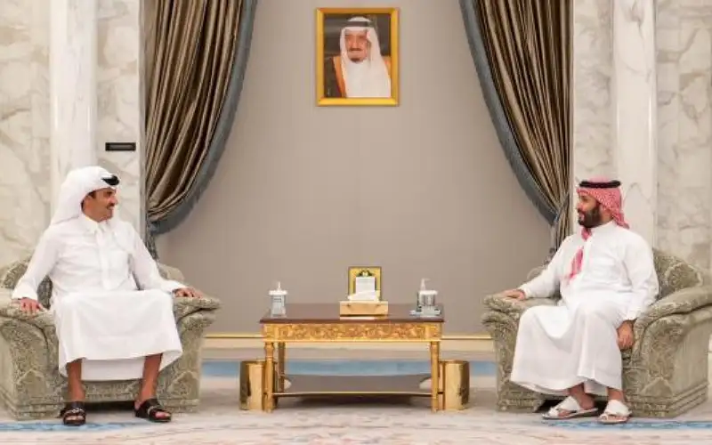 ابن سلمان والشيخ تميم يبحثان وقف