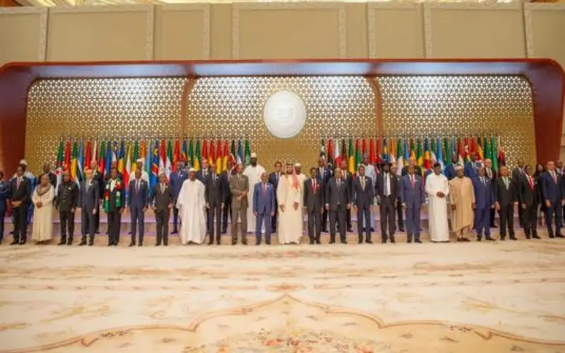 إعلان الرياض يشدد على إيقاف الهجمات