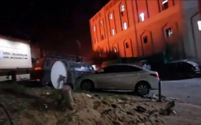 قصف عنيف في محيط المستشفى الإندونيسي