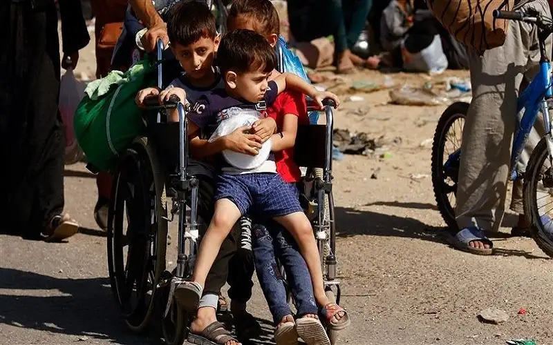 مليون طفل على حافة الهاوية في