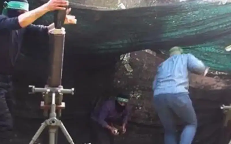 القسام تدك حشدا للآليات الإسرائيلية غـرب