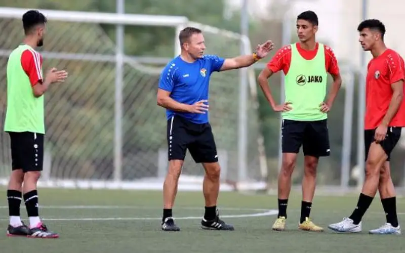 منتخب الشباب يلتقي نظيره اللبناني مرتين