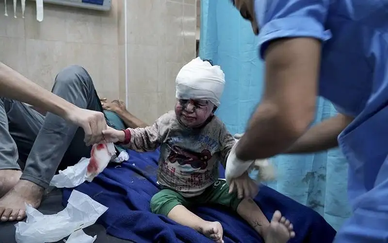 تحذير من توقف شامل لخدمات الطوارئ