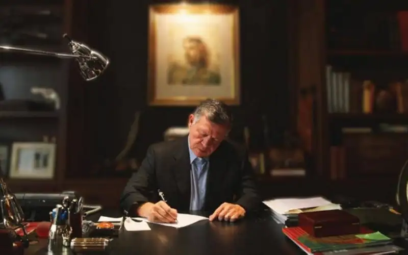 الملك يكتب في الواشنطن بوست: حل