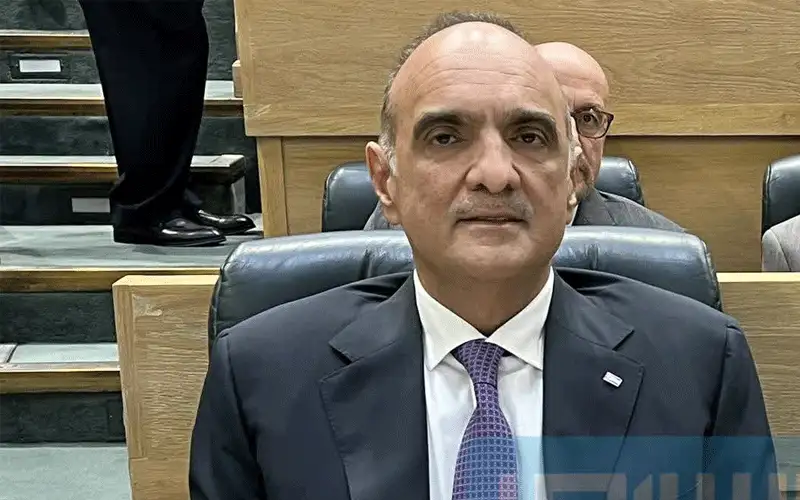 رئيس الحكومة : فليخسأ