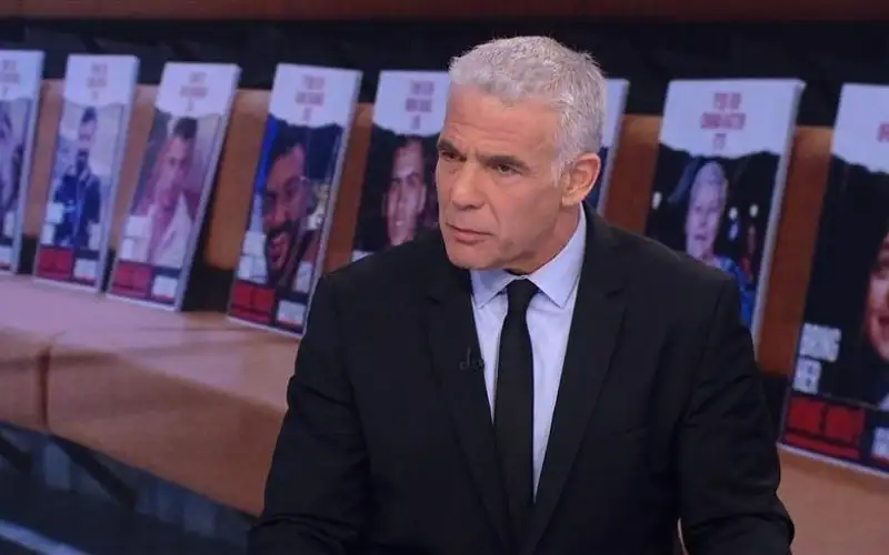 زعيم المعارضة الإسرائيلية يدعو لاستبدال نتنياهو