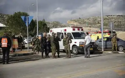 إصابة 5 إسرائيليين بعملية إطلاق نار