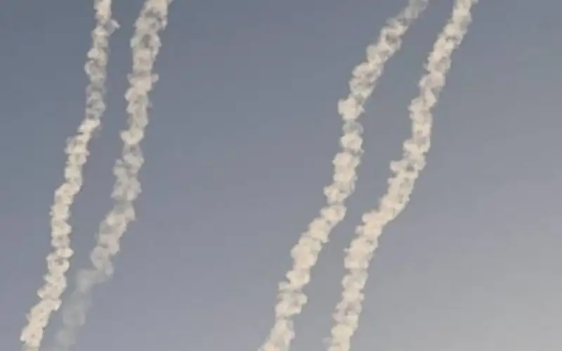 المقاومة الفلسطينية تقصف تل ابيب المحتلة