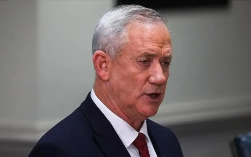 غانتس: مطلوب منا قرارات صعبة