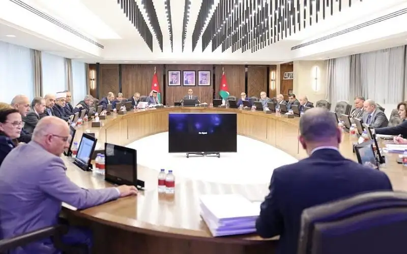 الحكومة تعدل النظامين الإداريين للتلفزيون الأردني