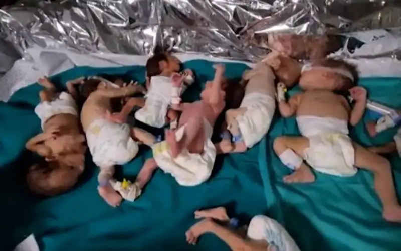 استشهاد 3 أطفال خدج بمستشفى كمال