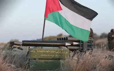 القسام تستهدف الاحتلال في (حوليت) بصواريخ