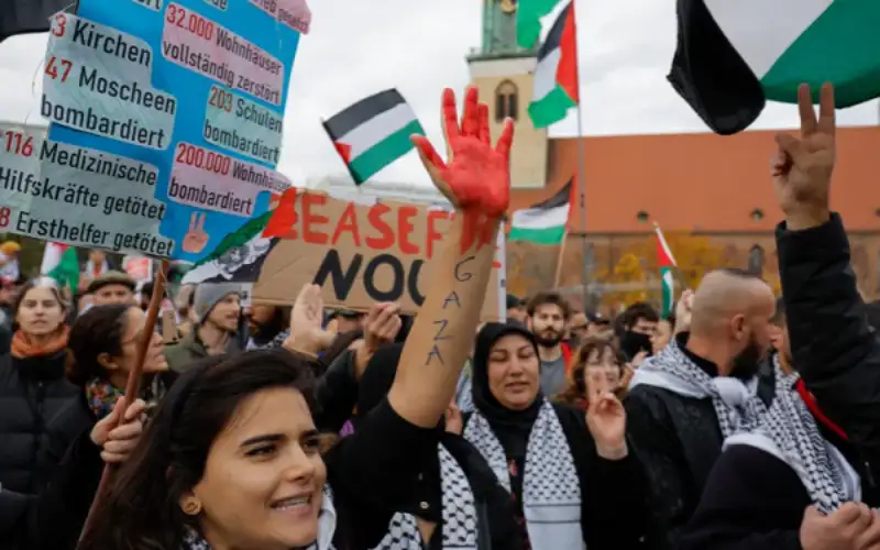 ألمانيا تشن حملات تفتيش على مؤيدي