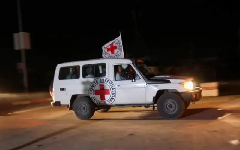 البيت الأبيض: نعمل على إدراج أميركيين