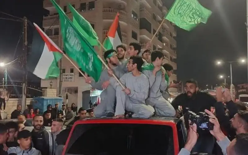 قطر: استكمال لم شمل الدفعة الأولى