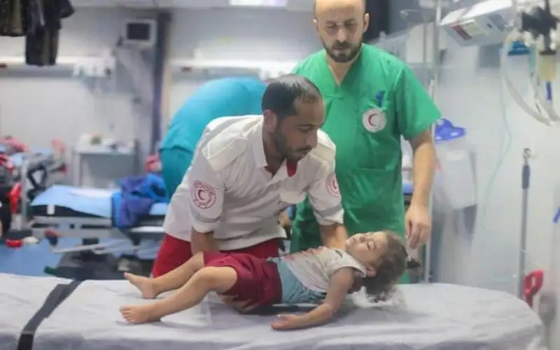 الهلال الأحمر في غزة يترقب وصول