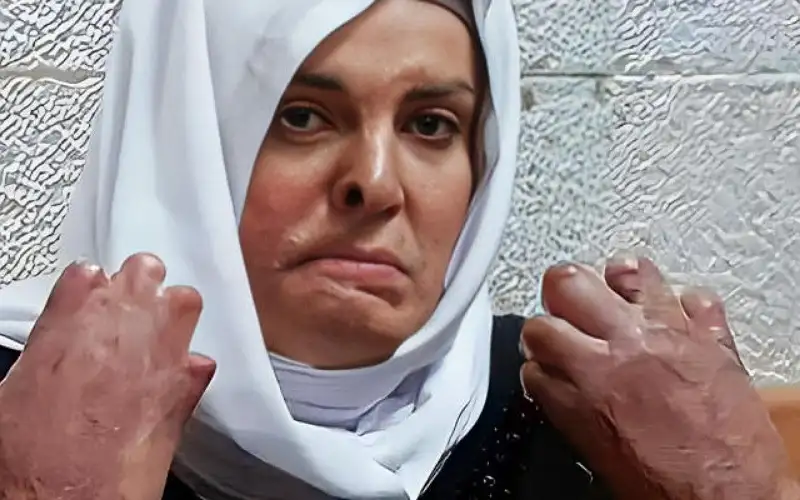 مخابرات الاحتلال تحتجز شقيق الأسيرة إسراء