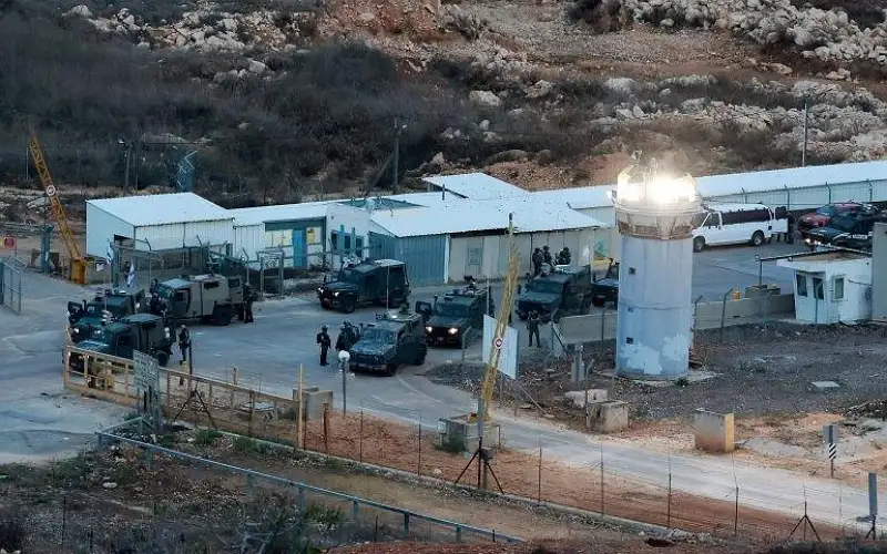 4 اصابات برصاص الاحتلال قرب سجن