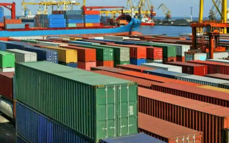 2.4 مليار دينار حجم التبادل التجاري