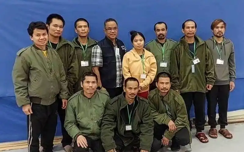 العمال التايلنديون .. انتقاد تجاهل الاحتلال