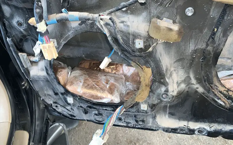 الجمارك تحبط تهريب الاف الكيلوات من