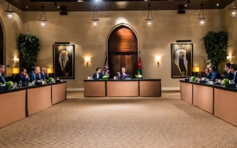 الملك: الأردن قوي ومستقر والأزمات تجعله