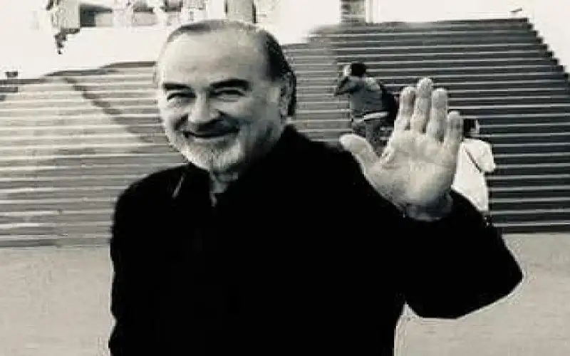 وزيرة الثقافة تنعى المخرج محي الدين