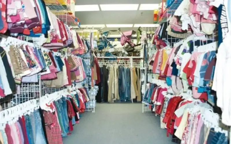 تخفيضات “الجمعة البيضاء”لقطاع الألبسة تتأثر بالعدوان