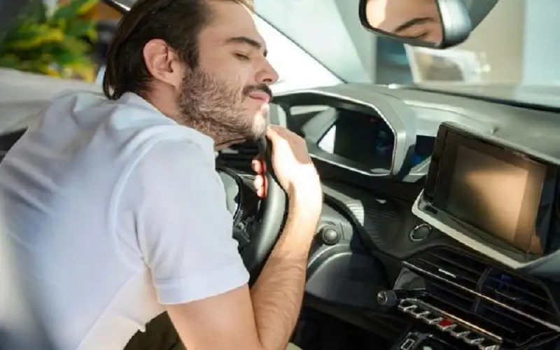 نصائح لتبقى مستيقظا أثناء قيادة سيارتك