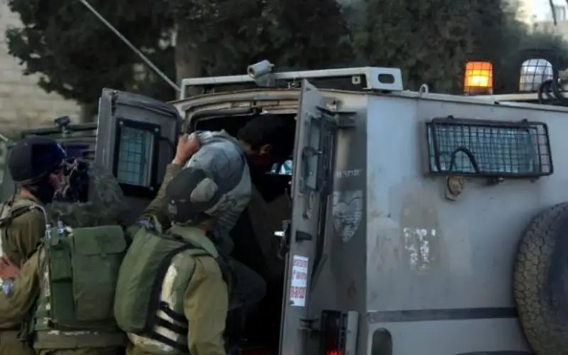 شؤون الأسرى: قوات الاحتلال تعتقل 35