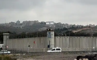 استعدادات بمحيط سجن عوفر تمهيدا للإفراج