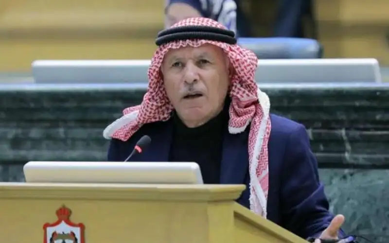 النائب صالح العرموطي يهاجم التلفزيون والاعلام