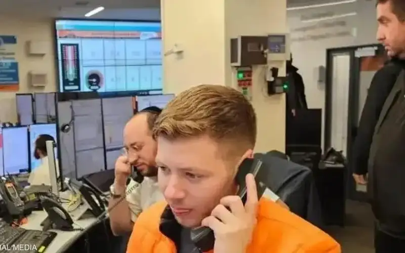 نجل نتنياهو يعود.. لكن ليس لساحة