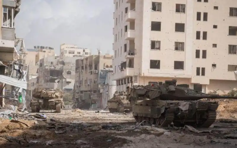 الاحتلال يطالب سكان شرق خان يونس