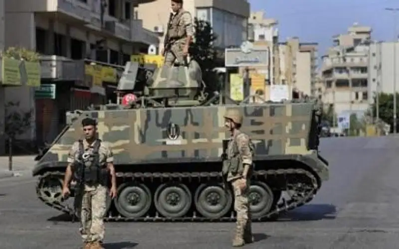 إصابة 4 جنود من الجيش اللبناني