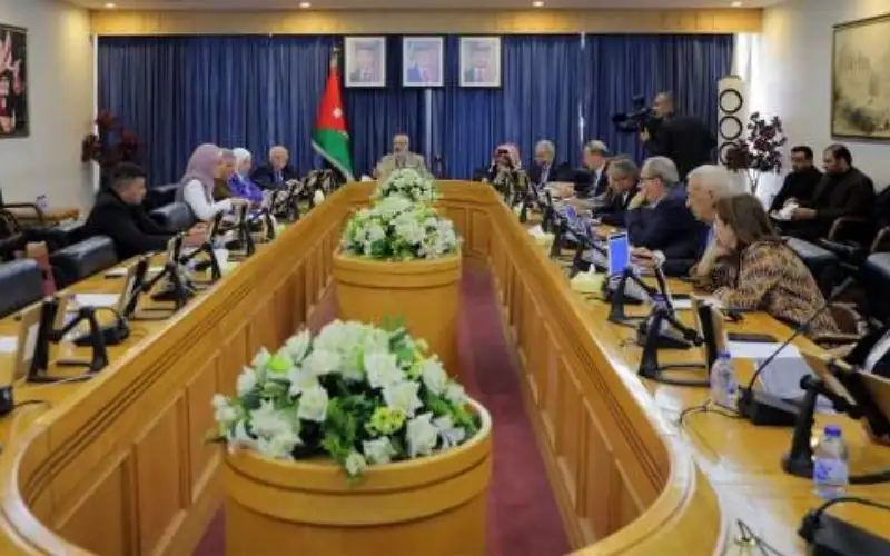 تشغيل مركز الانطلاق الموحد في الزرقاء