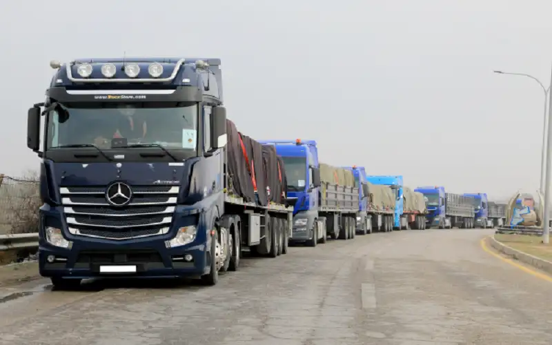 بتوجيهات ملكية .. كوادر ومساعدات عاجلة