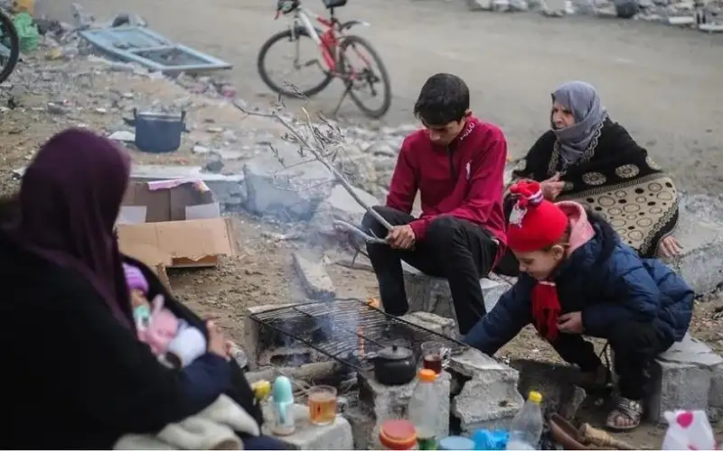 مئات المغاربة العالقين في غزة يناشدون