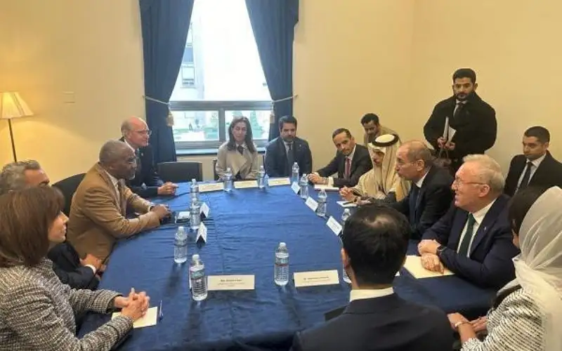 الوزارية المشتركة تلتقي لجنة الشؤون الخارجية