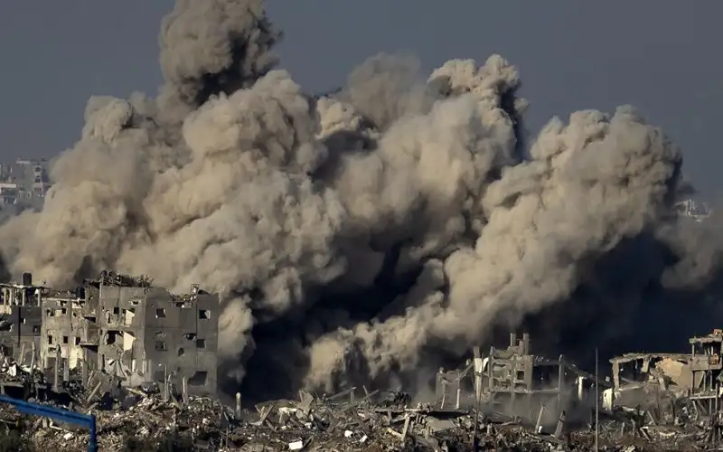 الاحتلال يواصل عدوانه على غزة لليوم