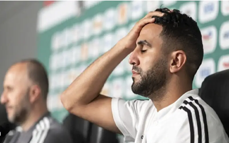 الجزائر تقاطع حفل جوائز الكاف 2023