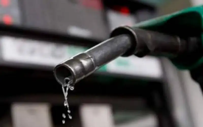 الطاقة: انخفاض أسعار المشتقات النفطية عالميا