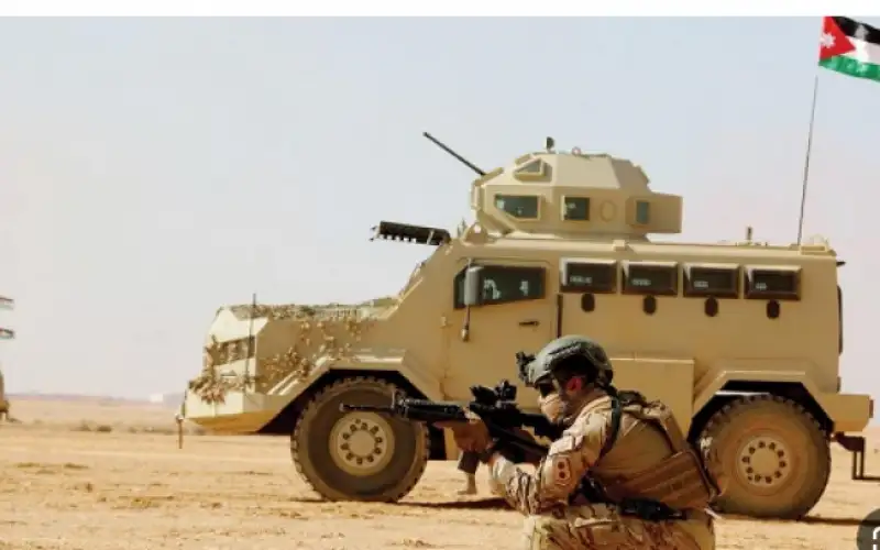 القوات المسلحة تعلن اعتقال أحد المهربين