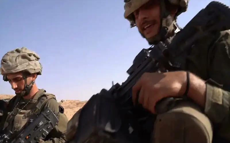 ضابط إسرائيلي تغنى الاحتلال بكفاءته فطالته