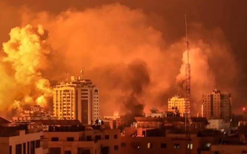 نيوزويك: إسرائيل هاجمت حتى الآن 25