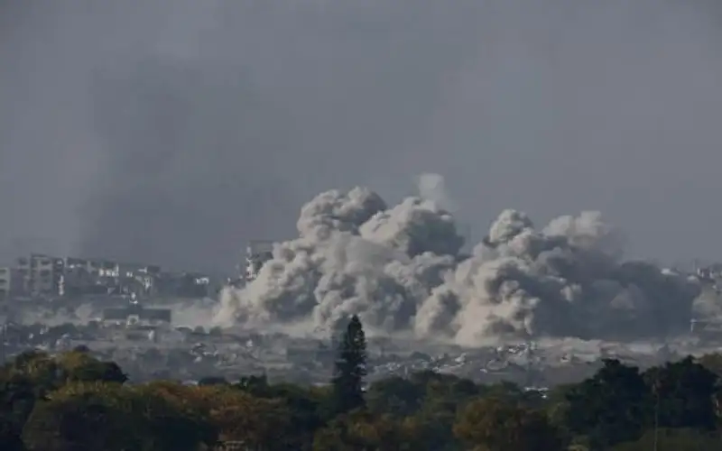 27 شهيدا بقصف على رفح وخان