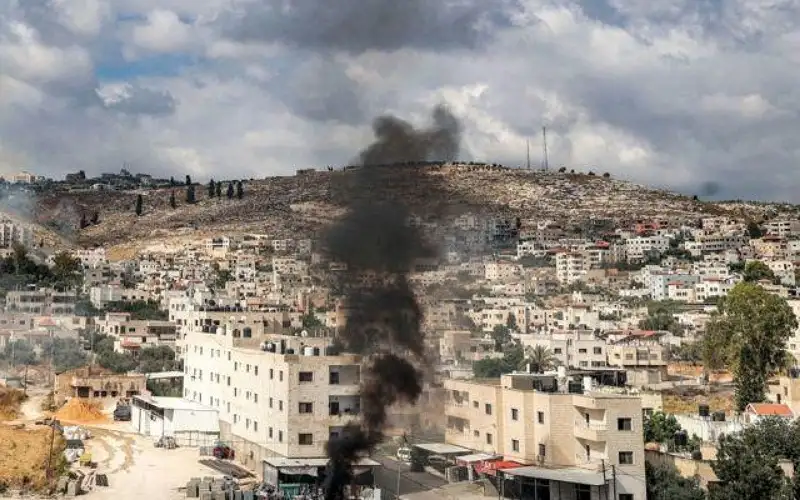 تجدد الاشتباكات بين المقاومة والاحتلال قرب