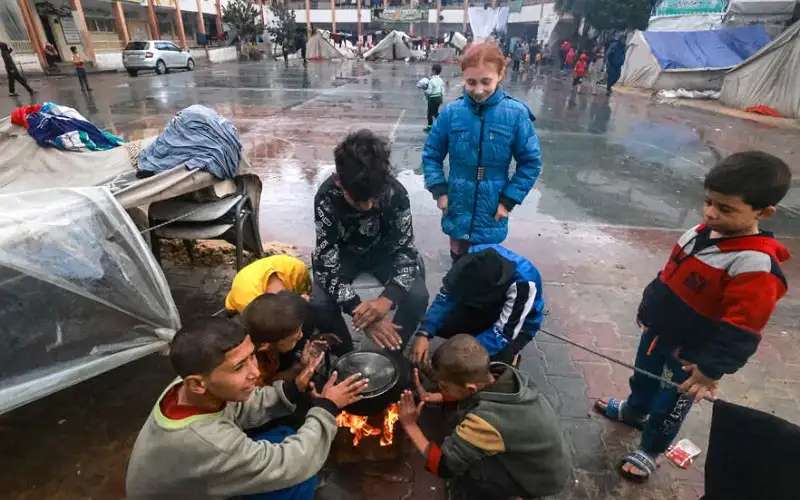 أمراض فتاكة تتربص بسكان غزة وتحذيرات