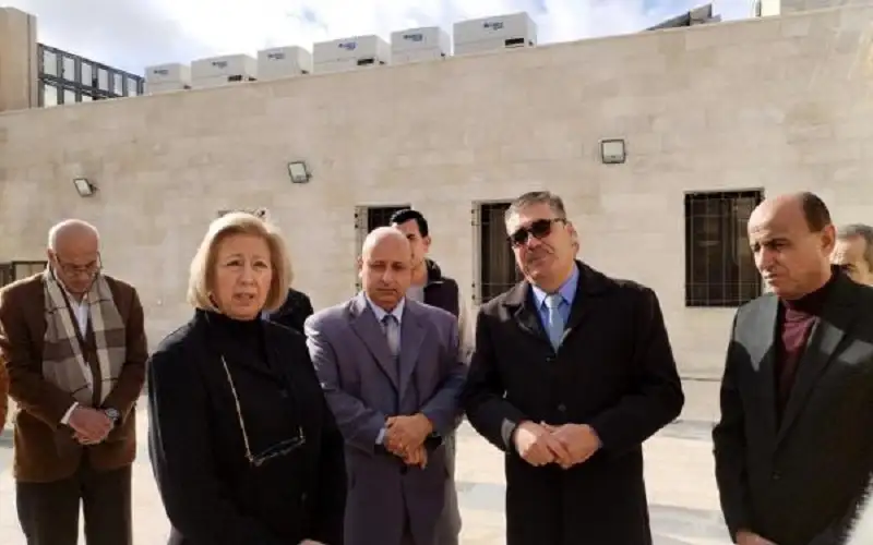 وزيرة الثقافة تتفقد مشروع المركز الثقافي