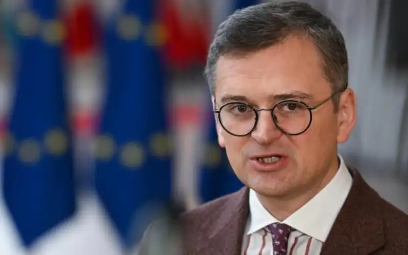 أوكرانيا تدعو الاتحاد الأوروبي لمساعدتها بـ